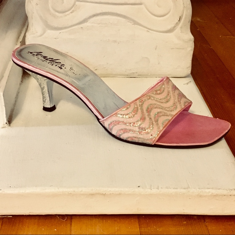 Awesome Vintage Slides Size 8